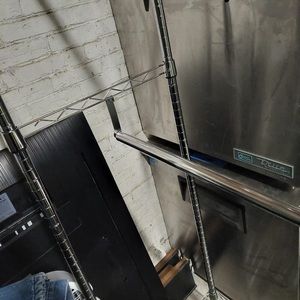 Hey I’m selling a cooler and oven and a freezer they work perfectly